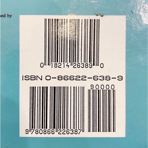 The Truth About the American Pit Bull Terrier, Richard Stratton (1991 Hardcover) - Picture 5 of 6